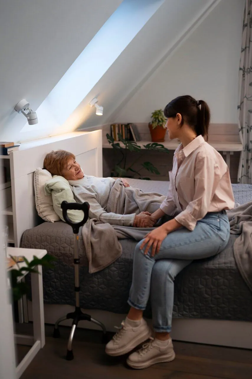 Night care and bedside wellbeing support